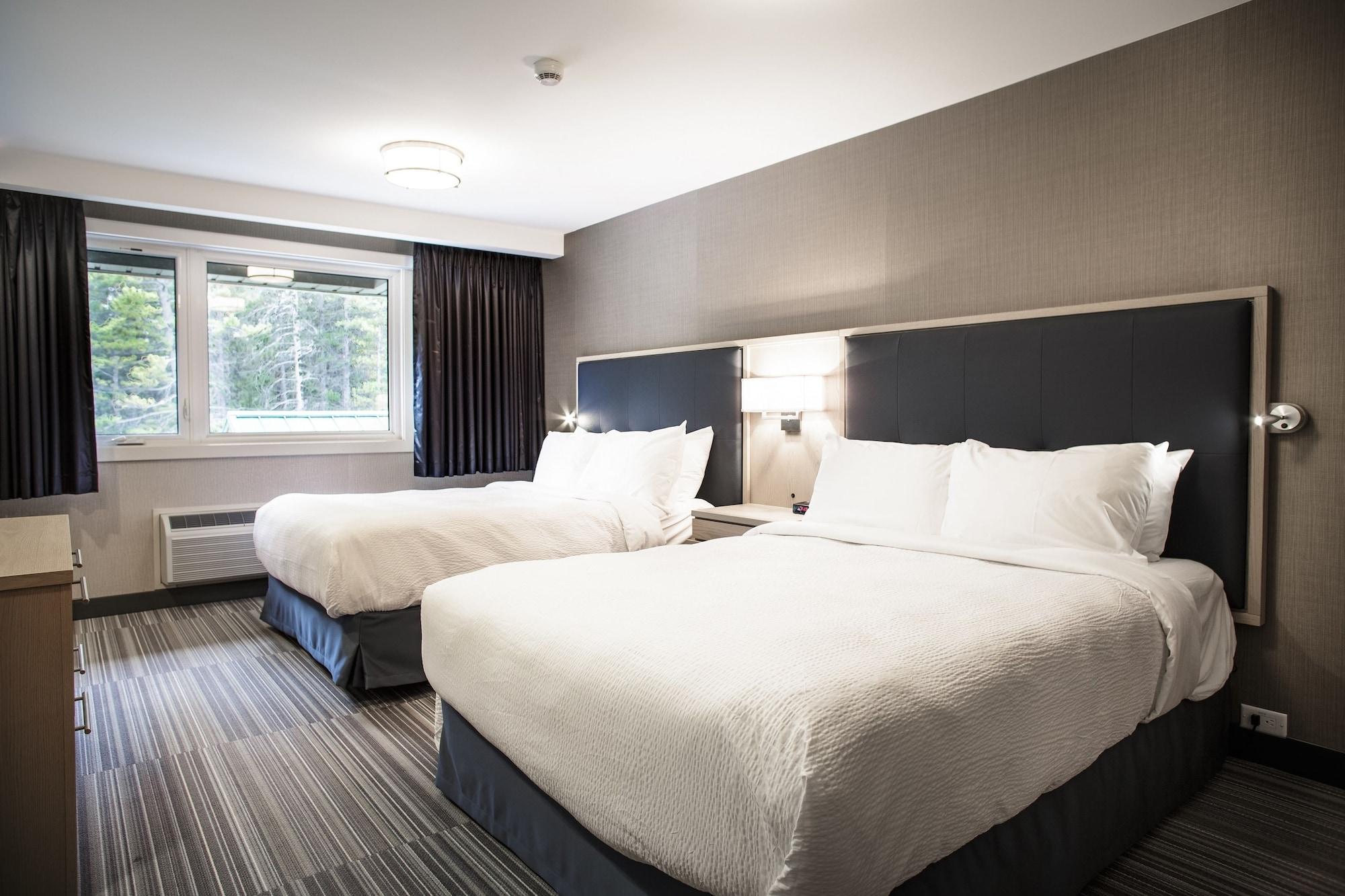 เมาน์เท็นเนียร์ ลอดจ์ Hotel เลคหลุยส์ ภายนอก รูปภาพ