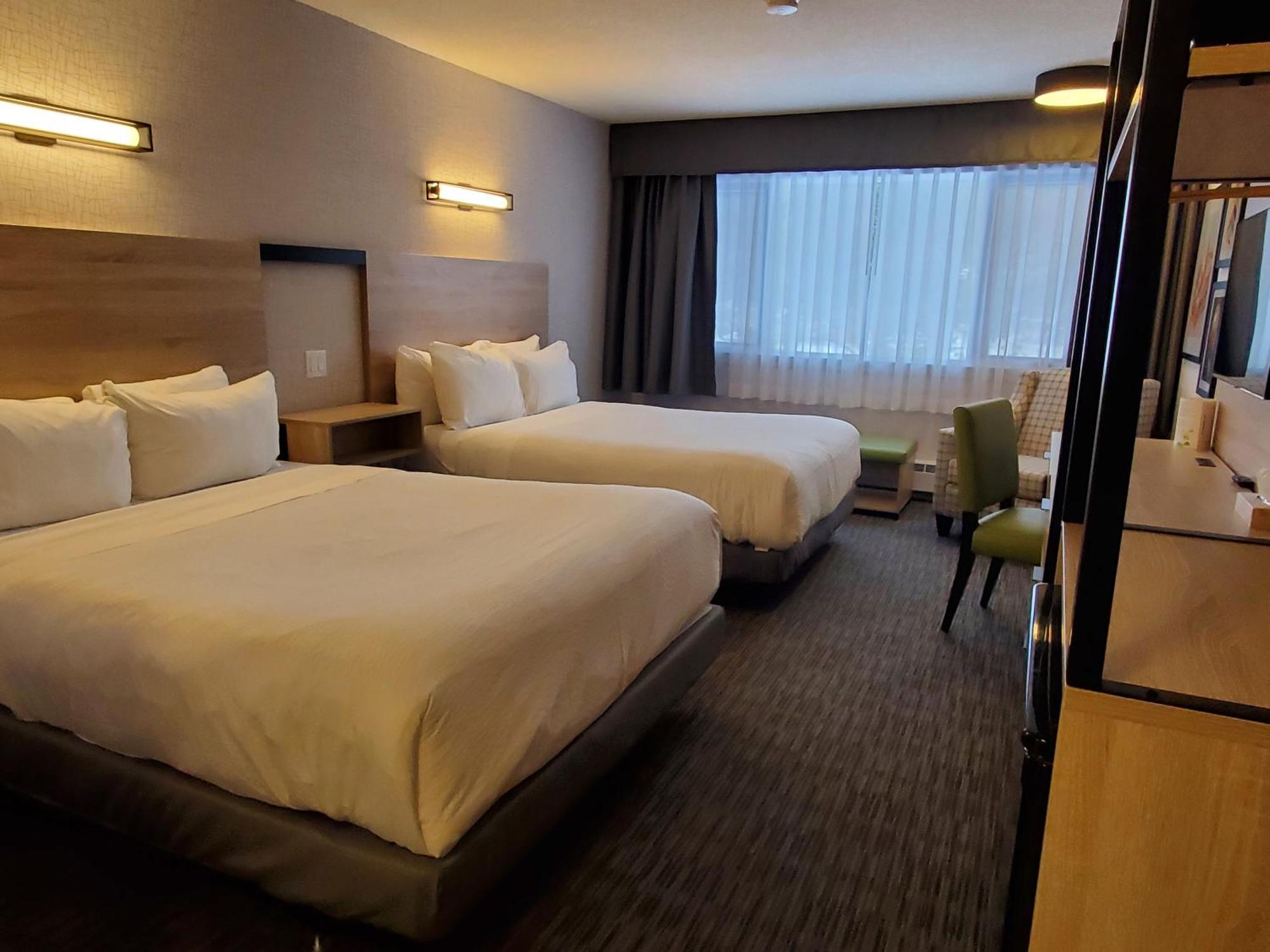 เมาน์เท็นเนียร์ ลอดจ์ Hotel เลคหลุยส์ ห้อง รูปภาพ
