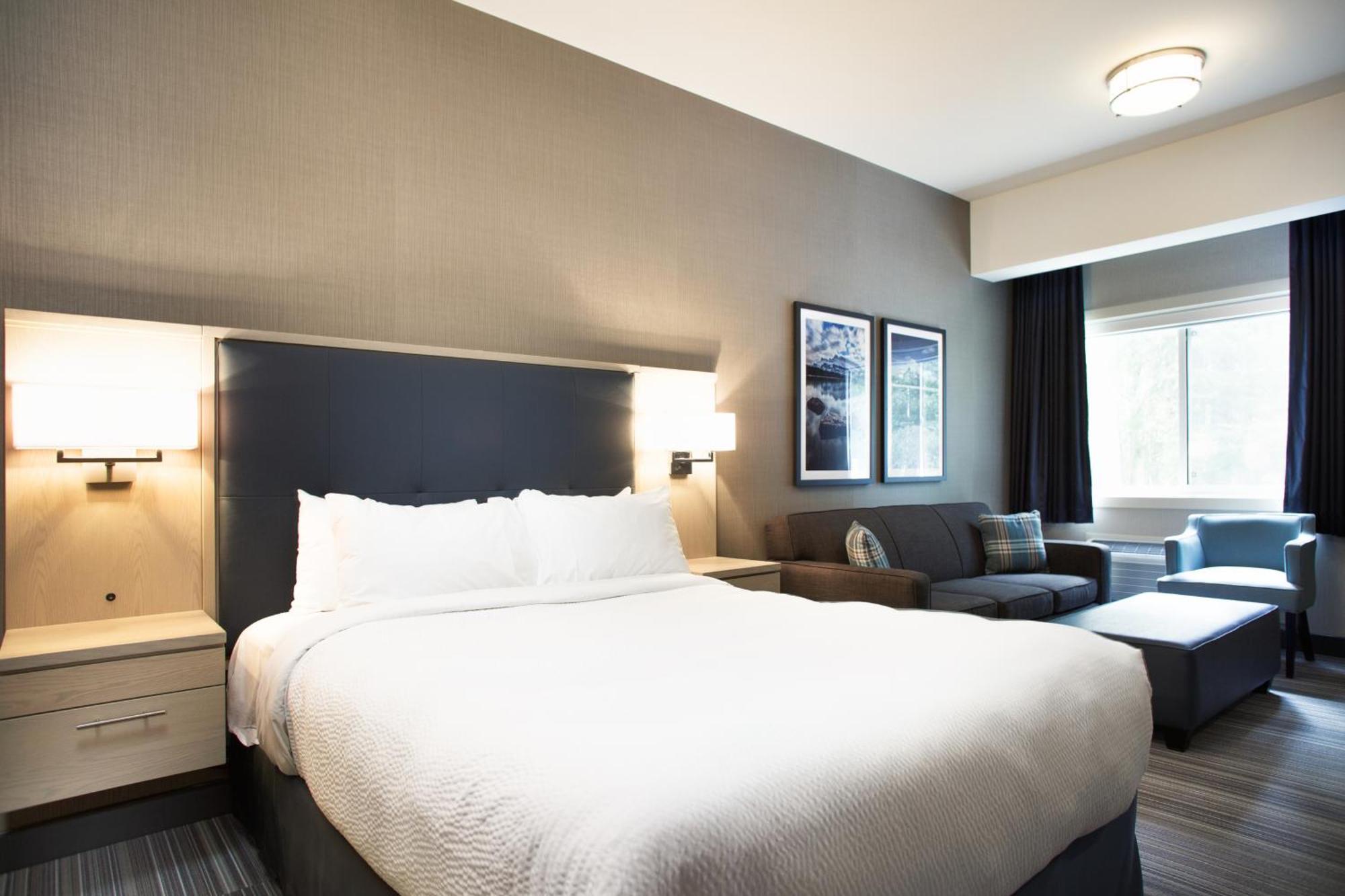 เมาน์เท็นเนียร์ ลอดจ์ Hotel เลคหลุยส์ ภายนอก รูปภาพ